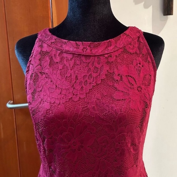 Annette NWOT high low lace dress - Picture 2 of 3
